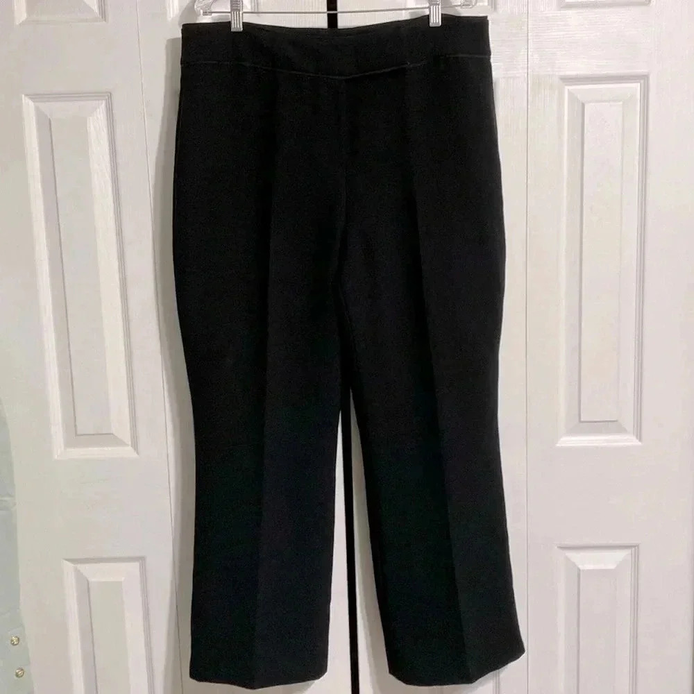 Womans Black lined dress pants trousers size 18